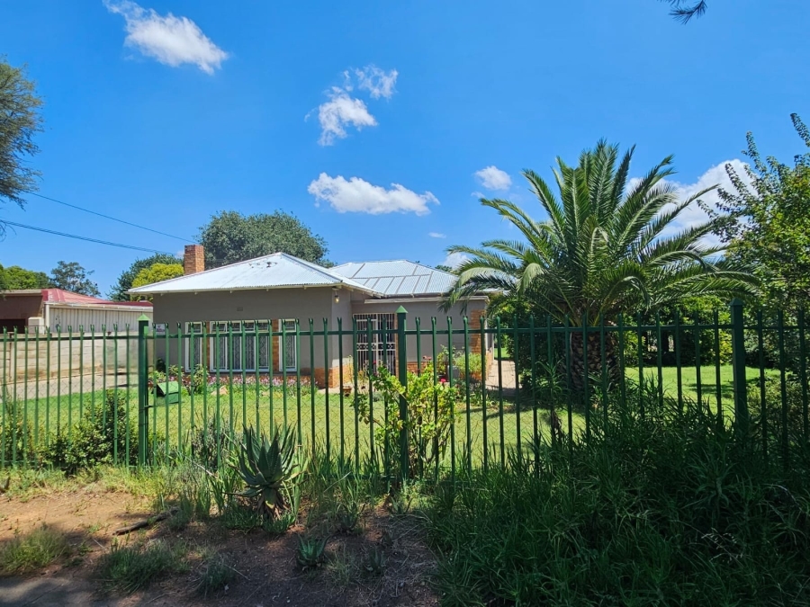 3 Bedroom Property for Sale in Park West Free State
